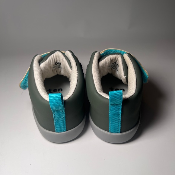 Ten Little size 7 Toddler Kids High Top Sneakers in Green Velcro straps - Picture 7 of 8